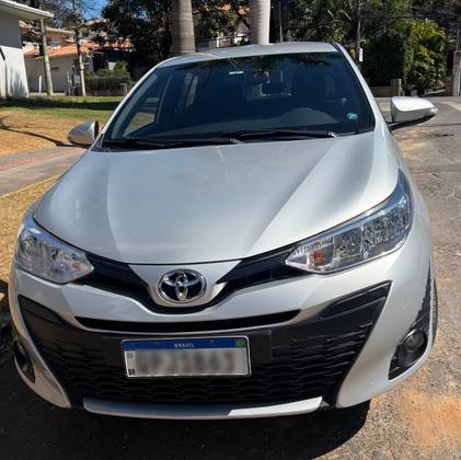 TOYOTA YARIS 1.3 16V FLEX XL MULTIDRIVE TOYOTA YARIS 1.3 16V FLEX XL MULTIDRIVE